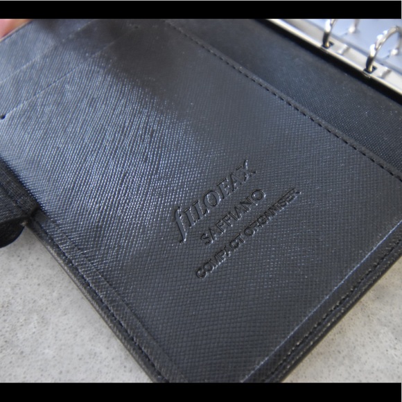 Filofax Saffiano Leather Organizer - Picture 3 of 4